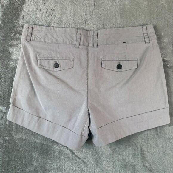 Banana Republic Shorts Womens 8 Beige Martin Fit Twill Cuffed Hairline Stripes - Picture 2 of 10